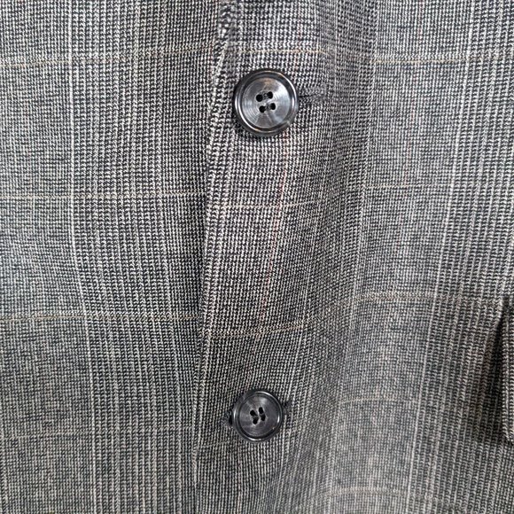 Allen Michaels Blazer 42R - Picture 3 of 6